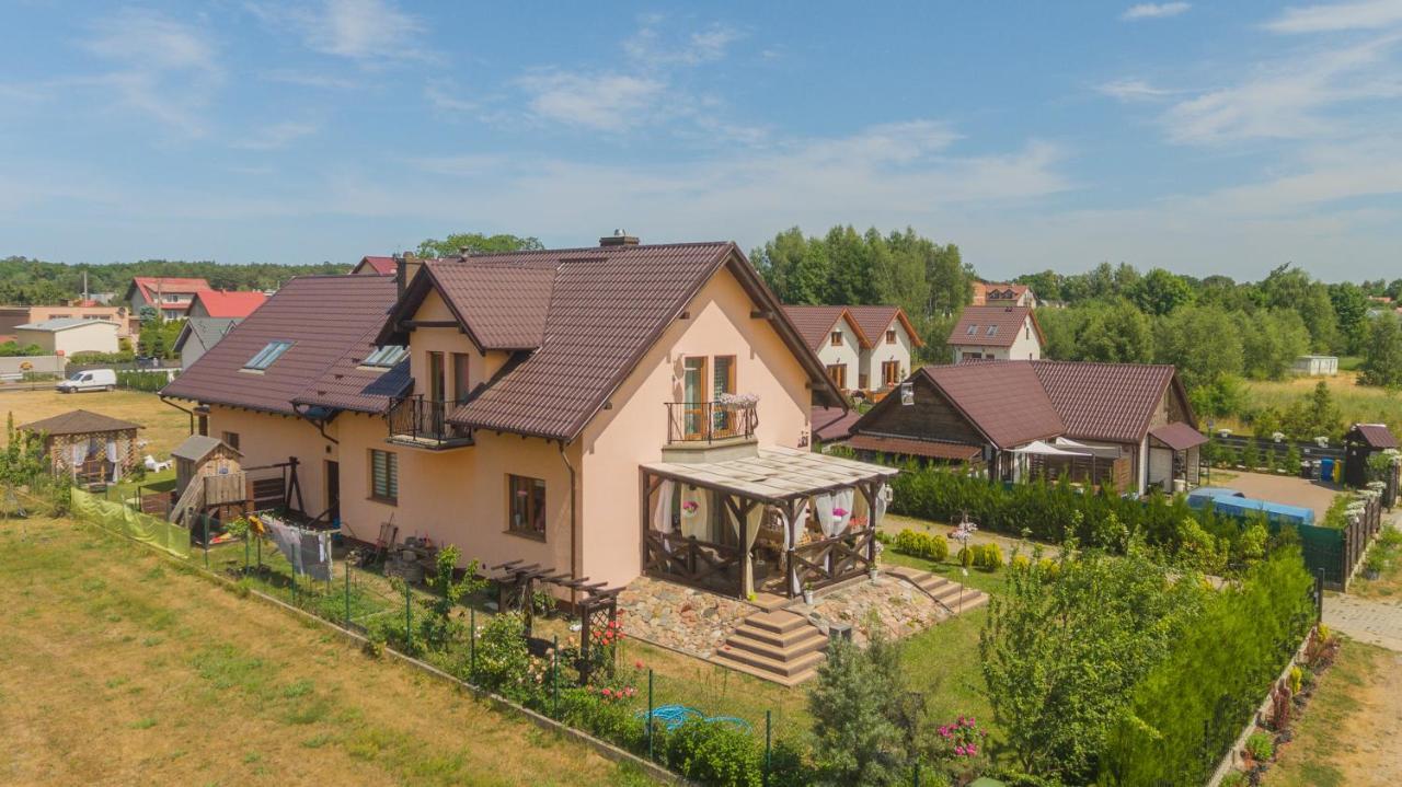 Homestay Bursztynek Pokoje Goscinne *