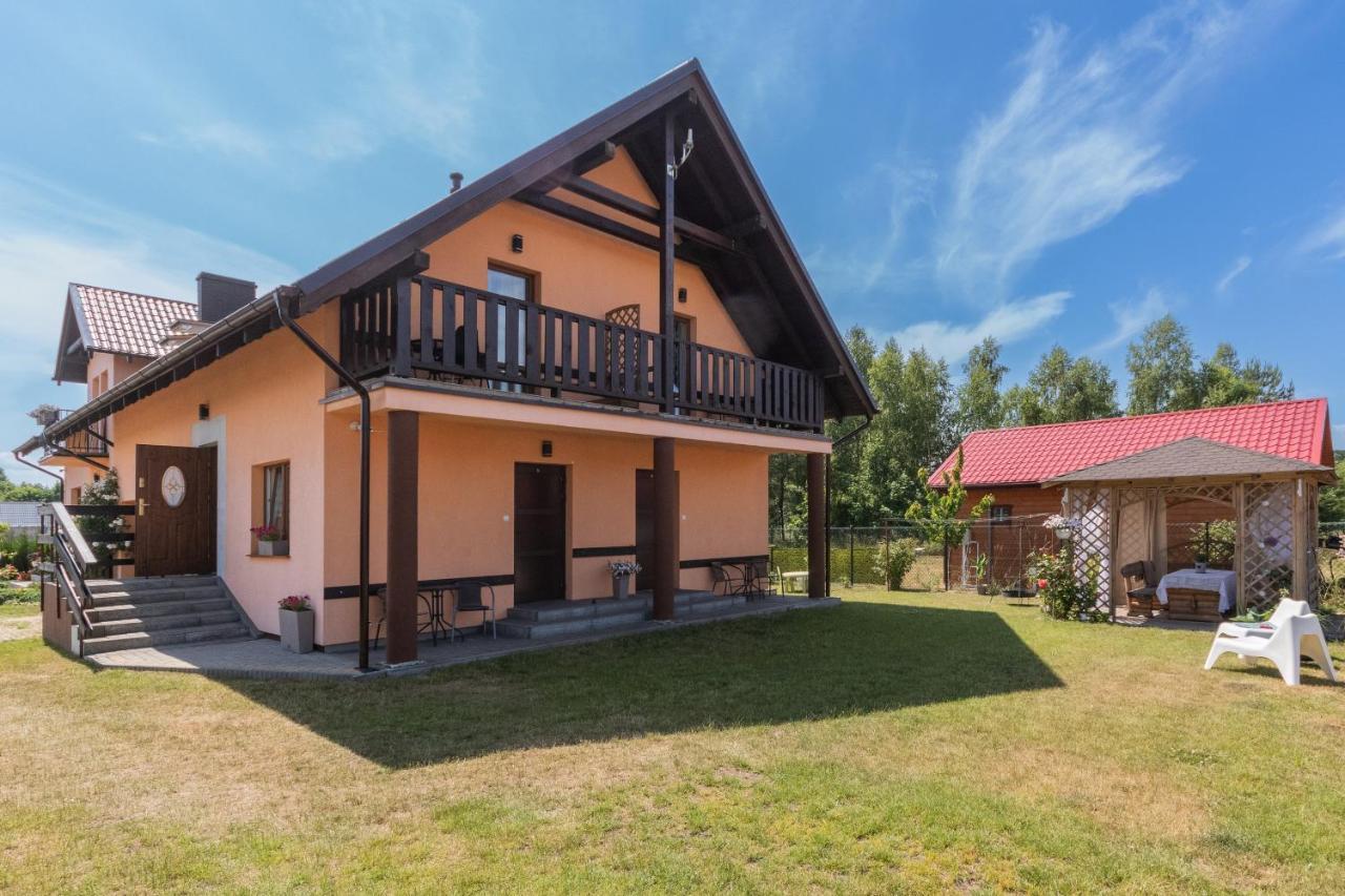 Bursztynek Pokoje Goscinne Homestay