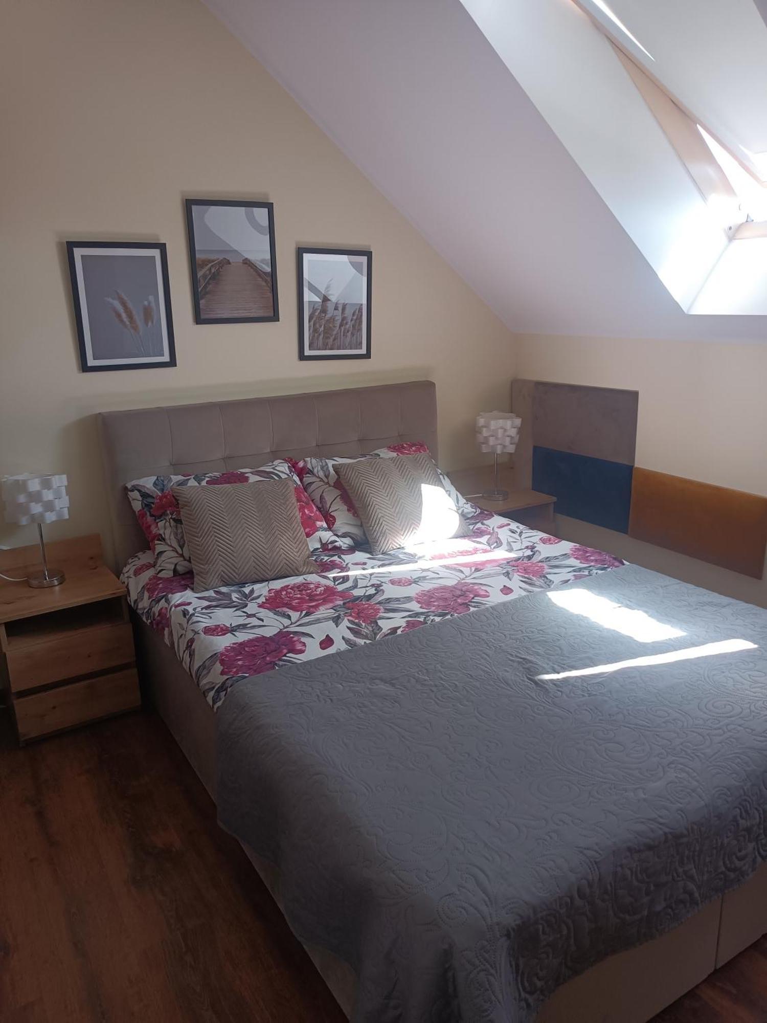 Homestay Bursztynek Pokoje Goscinne Jantar